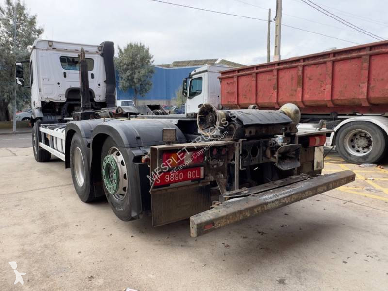 Camión Mercedes 2545