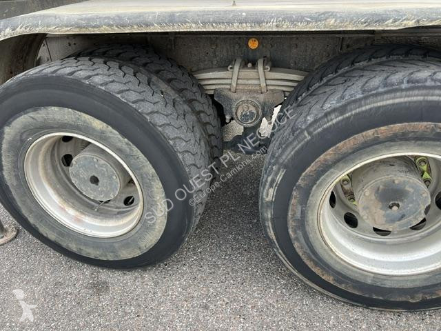 Camión Iveco 360