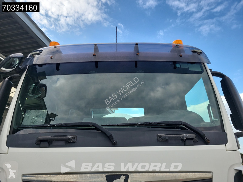 Техника для бетона MAN 32.420  8X4 Schwing 9m3...