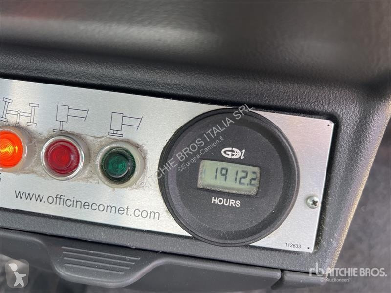 Kamion Comet New Esk 14 14 m on Piaggio Porter...