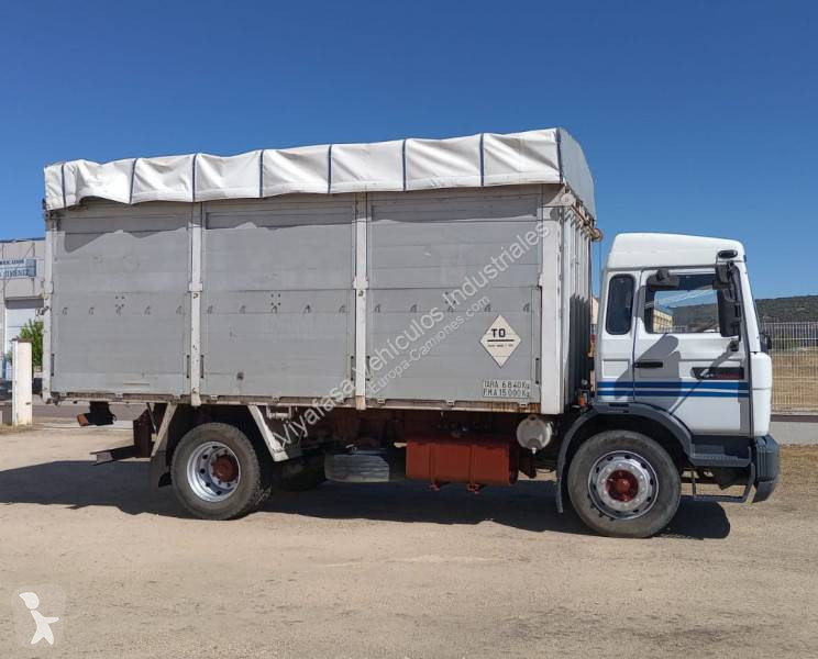 Kamion Renault 210
