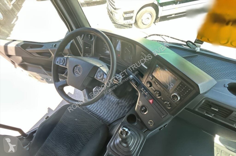 Kamion Mercedes Arocs 2645 K 6x4 Arocs 2645 K...