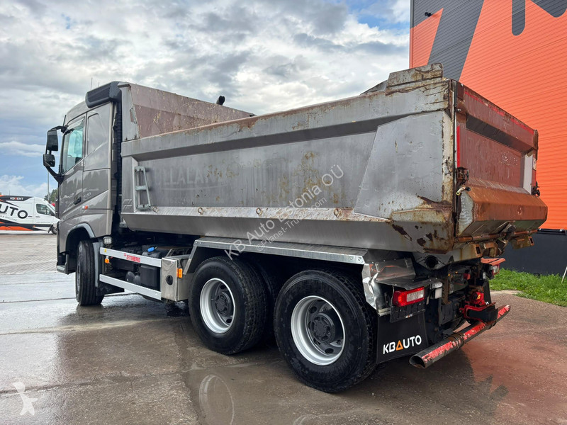 Volvo 540 6x4 RETARDER / BOX L=4449 mm truck