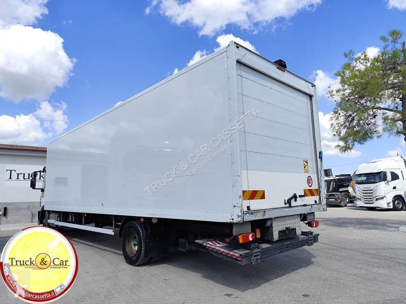 Kamion Iveco 140 E 22