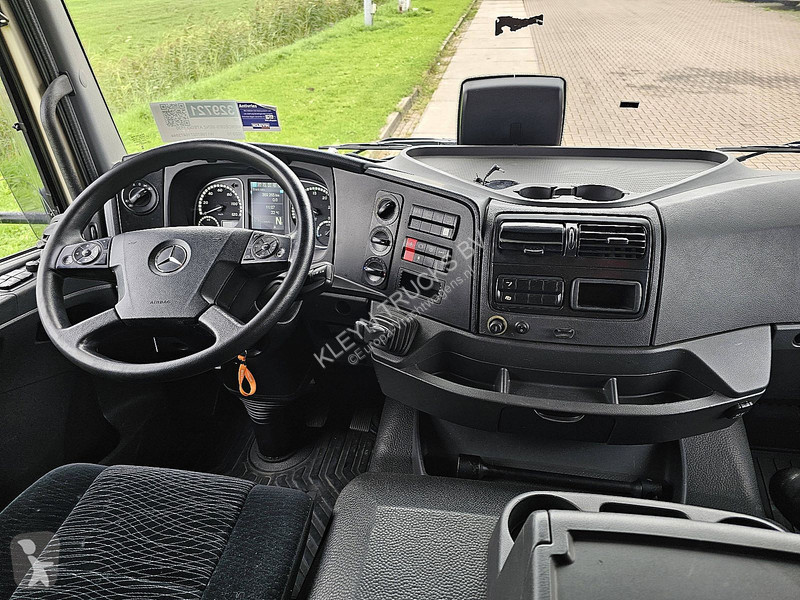 Kamion Mercedes 1530