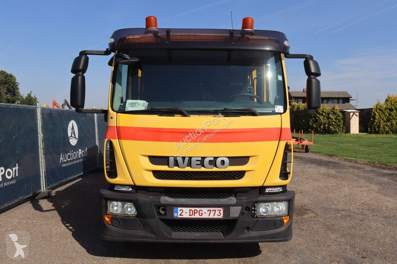 Camión Iveco 120E18 EEV