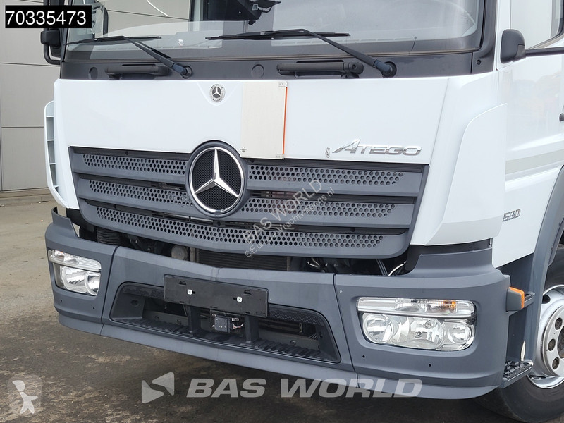 Camión Mercedes 1530 4X2 Thermo King T-1000R...