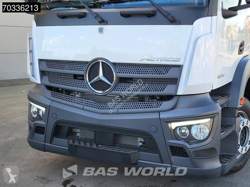 Teherautó Mercedes 1835 4X2 NEW chassis 5200mm...
