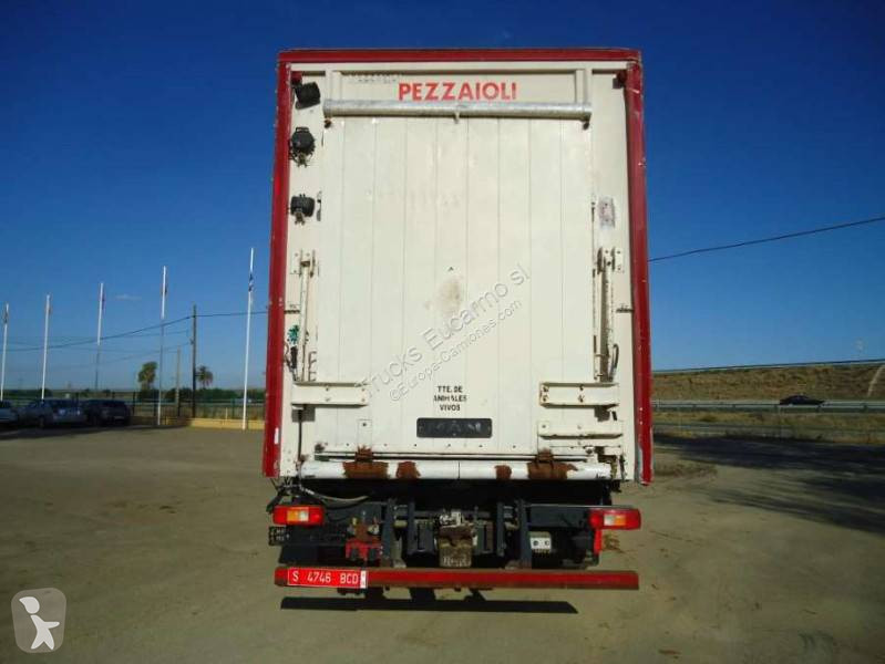 Camión Volvo 540