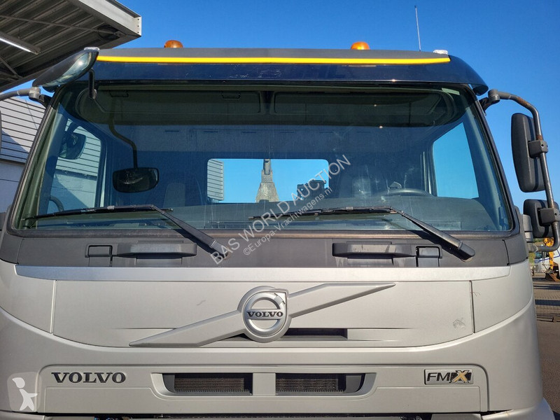 Camión Volvo 460