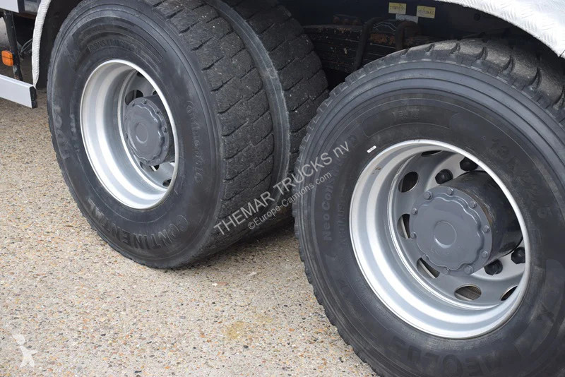Camion MAN 26.350