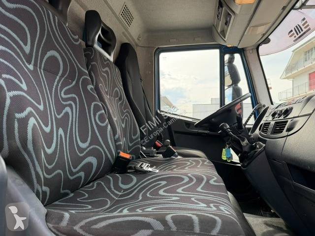 Camión Iveco 160 E 25