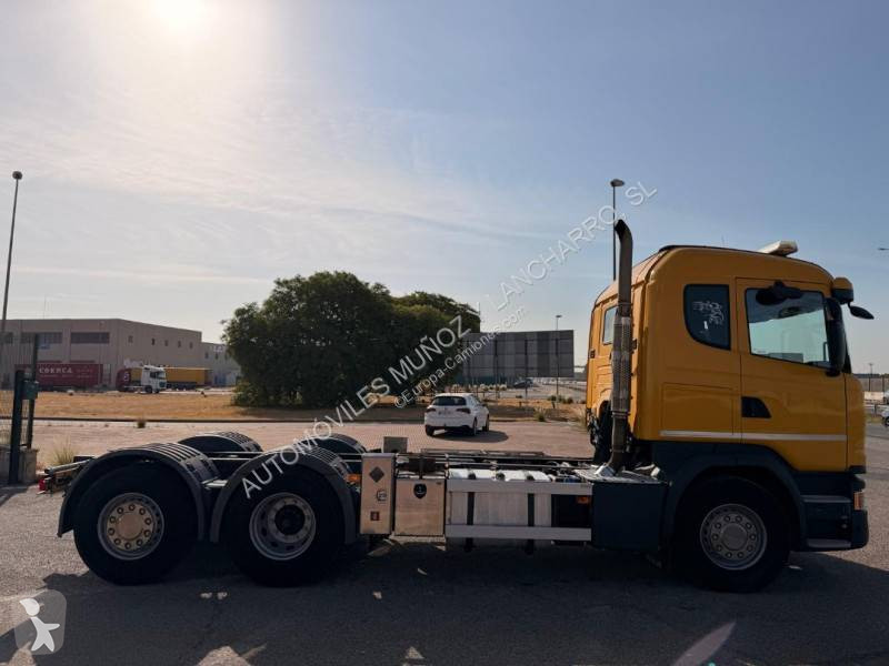Camion Scania 490