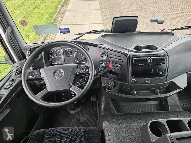 Camión Mercedes ATEGO 1227 LIFT AIRCO