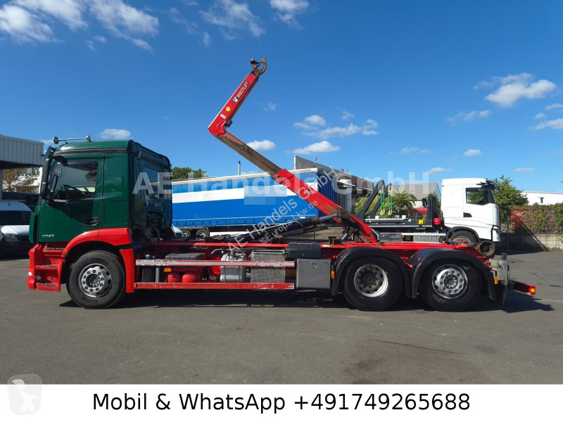 Camion Mercedes III 2540 M Hiab...