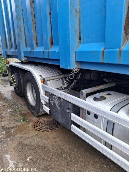 Camion MAN 26.400