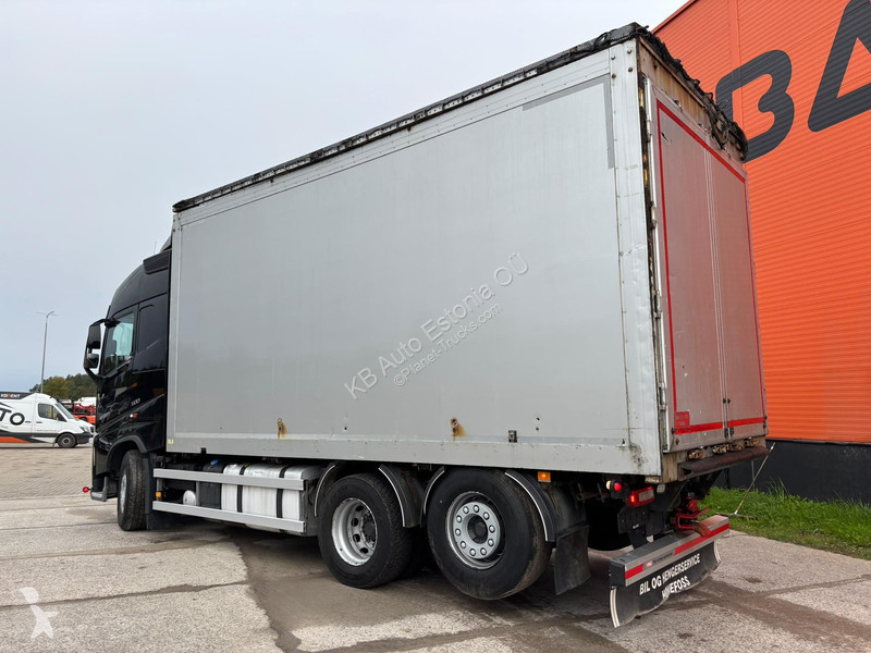 Camion Volvo 500 6x2 RETARDER / BOX L=6068 mm