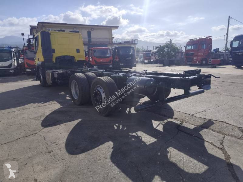 Camion Iveco 260 S 46