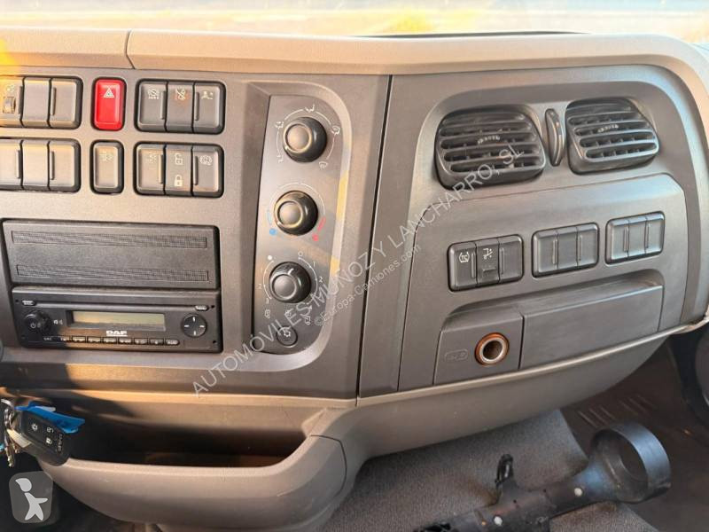 Camion DAF 230 FA