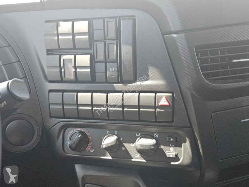 Camião Iveco 44.38 HD9