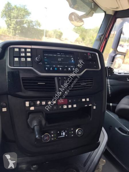 Camion Iveco 570