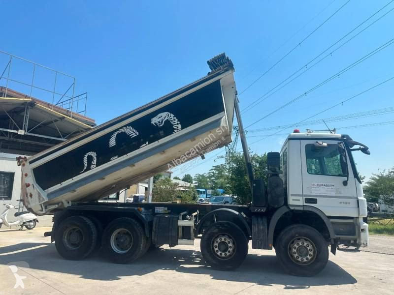 Camion Mercedes 4151