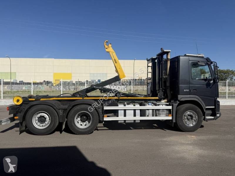 Camion Volvo 370