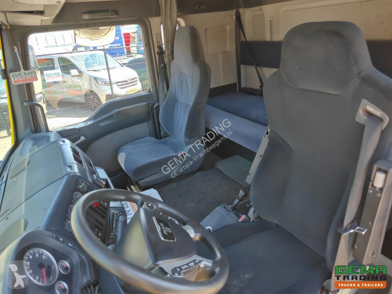 Camião MAN 12.240 4x2 Double Cab (6 pers) Euro...