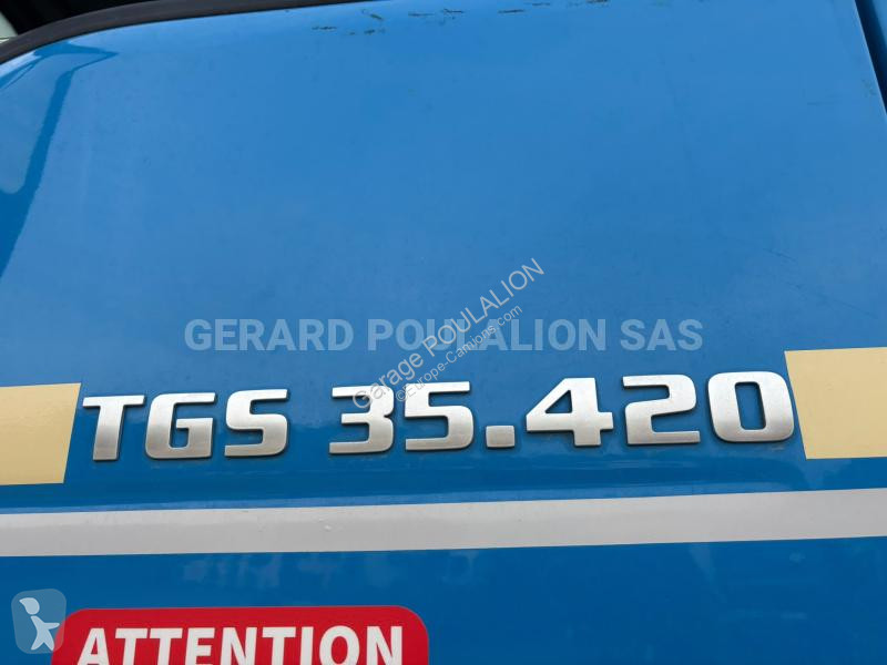 Camion MAN bâchage manuel  35.420