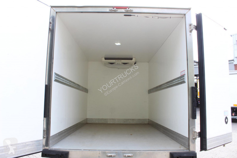 Camion Renault TK V200 MAX Tiefkühlkoffer LBW...