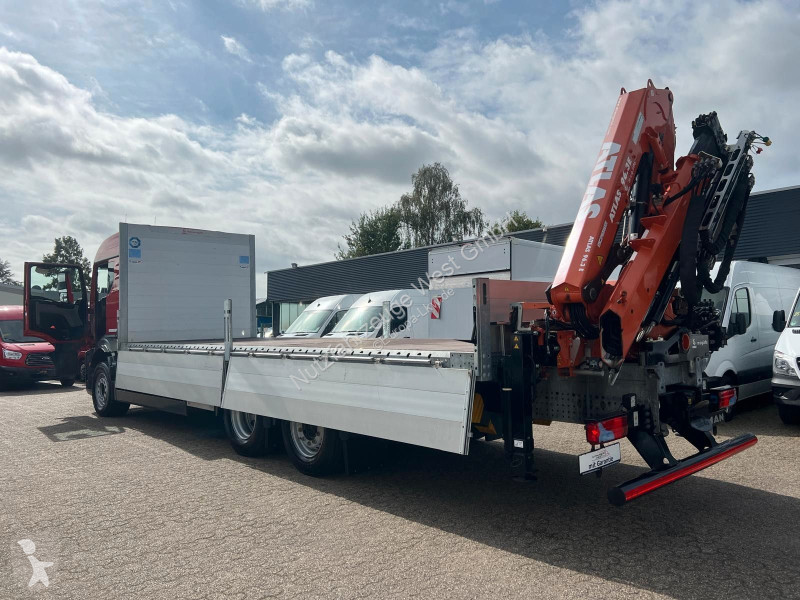 Camion MAN 26.470