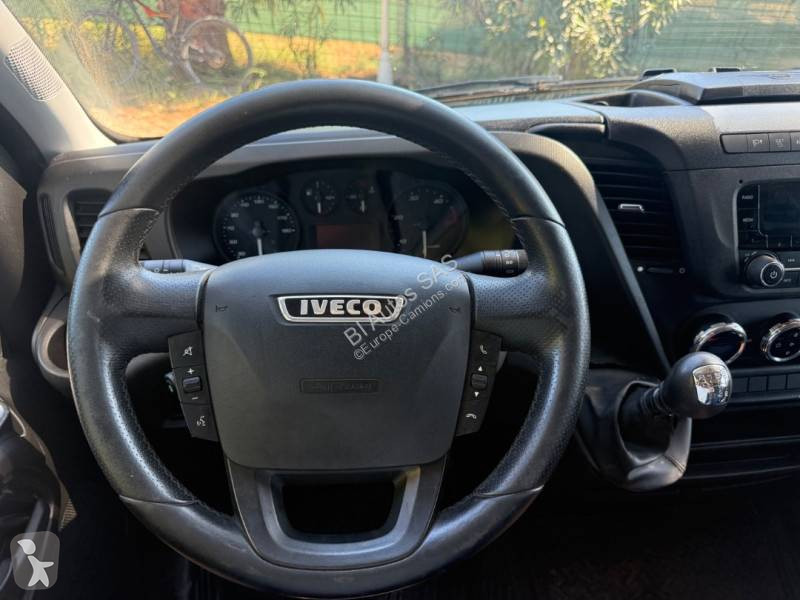 Užitkové vozidlo Iveco 35C18