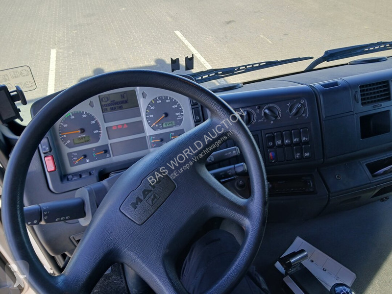 Camion MAN 18.310