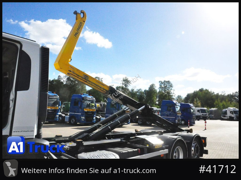 Camion Iveco  X-Way AD260SY46 Palfinger PHT 20,...