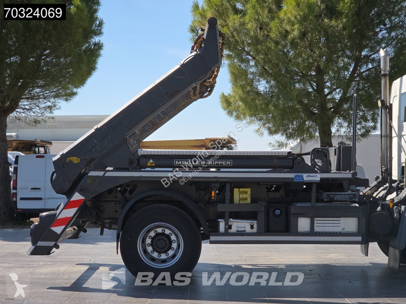 Camion DAF 310 4X2 Portacontenedores Meiller AK...