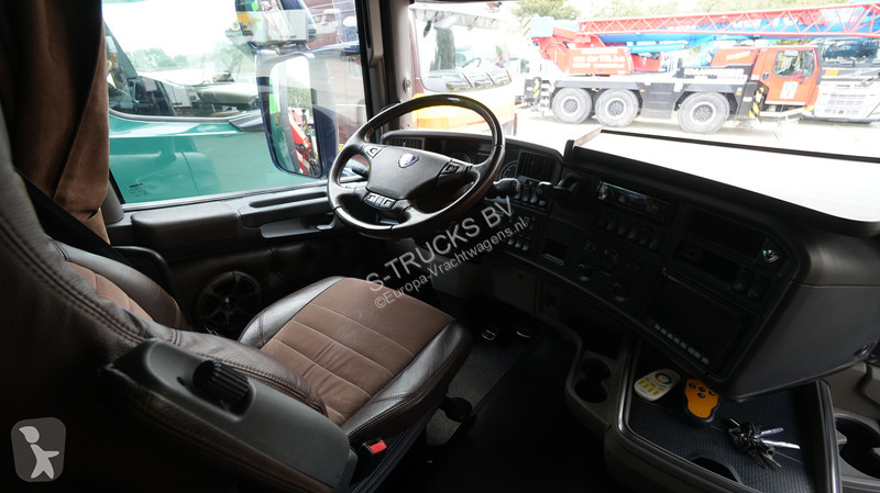 Camion Scania 620 V8 6x2 Car/Machine transport