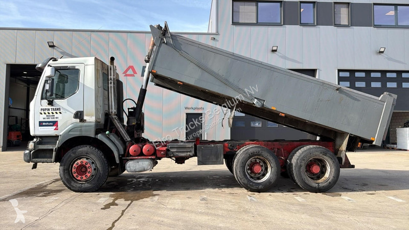 Camion Renault 300 (POMPE MANUELLE / LAMES /...