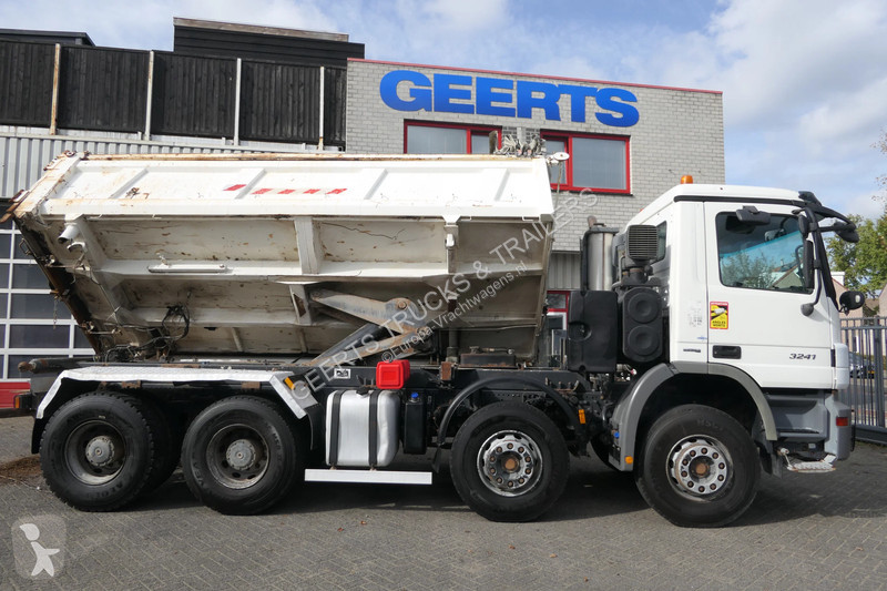 Camion Mercedes 3241