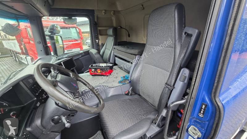 Scania 400 truck