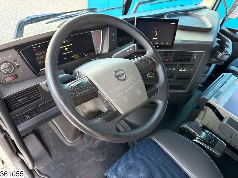 Грузовик Volvo 500 EURO 6E, Standairco, NB