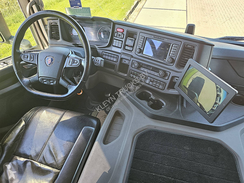 Camion Scania 420