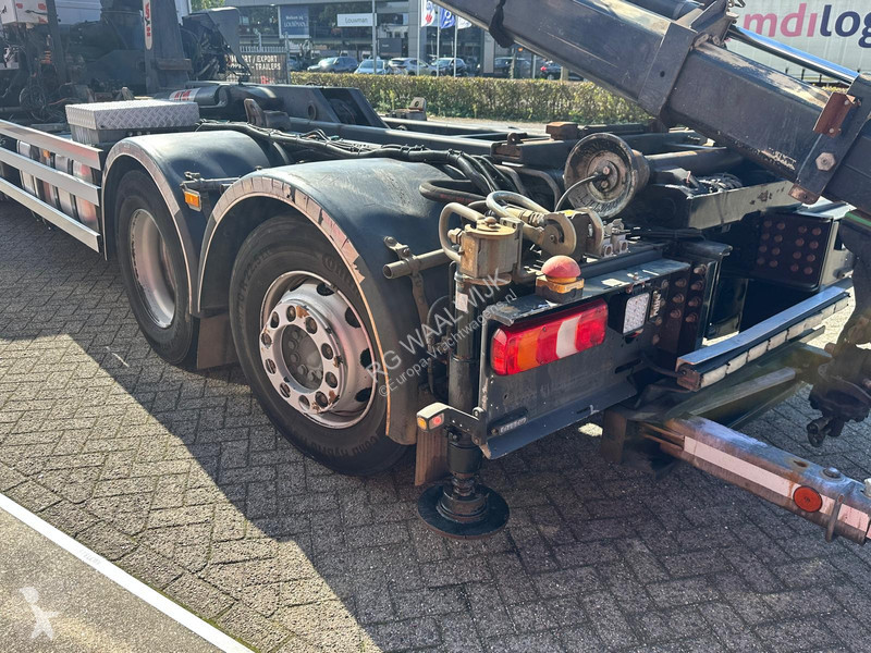 Lastbil Mercedes 2833 NL kenteken