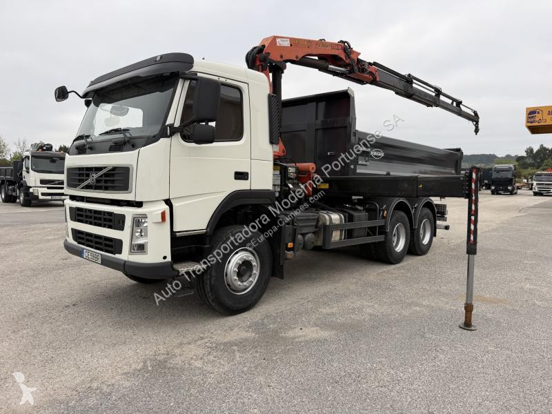Camião Volvo 400