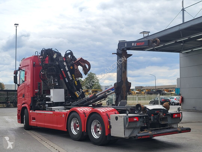 Lastbil Scania 520