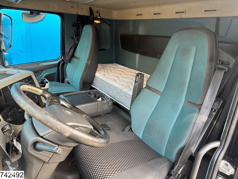 Lastbil Volvo 420 EURO 6, ACC, Lohr