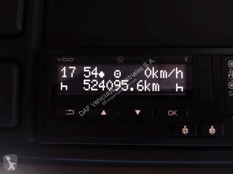 Camión DAF 480 FAR 6X2 R