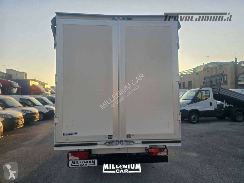 Camión Mercedes 2019 CENTINATO 4,60M A/BASSA