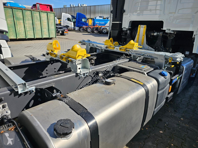 Lastbil Volvo 500 AERO 6x2 MultiBDF*XL, Kamera,...