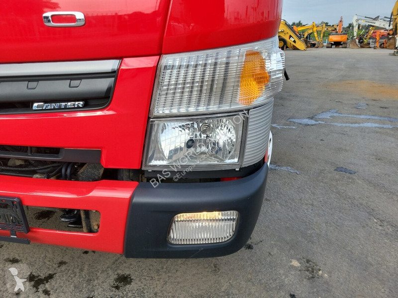 Camión Mitsubishi Fuso 7C18