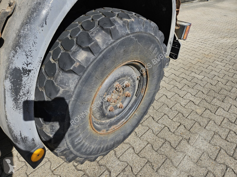 Camión Unimog U 300 4x4 U 300 405/10 4x4,...